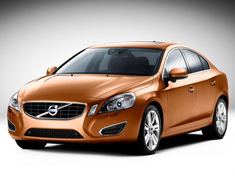  Volvo S60 2010 года  (фото 93 из 226)